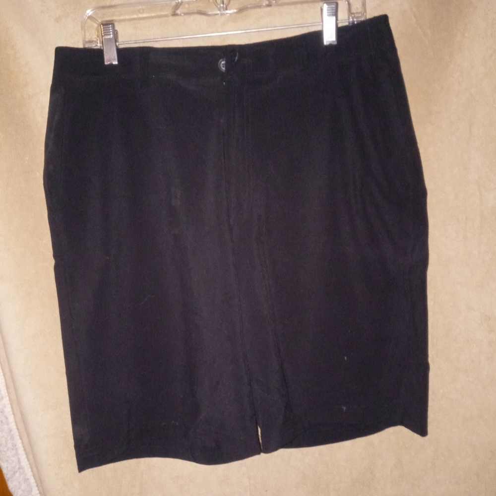 Ben Hogan Men’s Signature Flat Front Active Flex Shorts